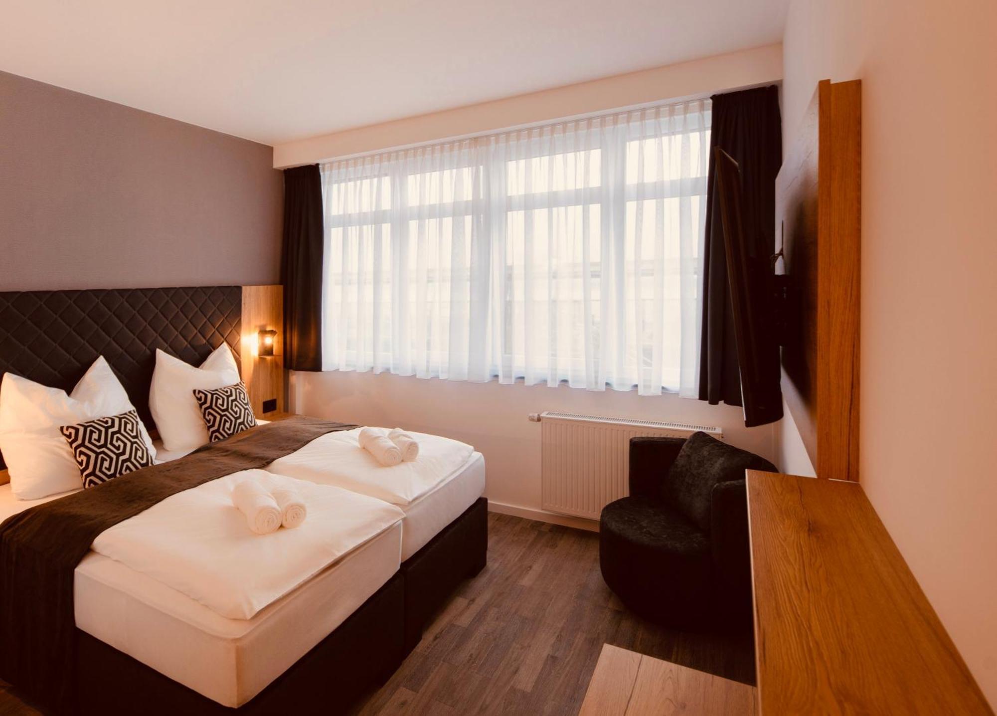 Midoma, Self Check-In Hotel, Hannover Messe Laatzen Exterior photo